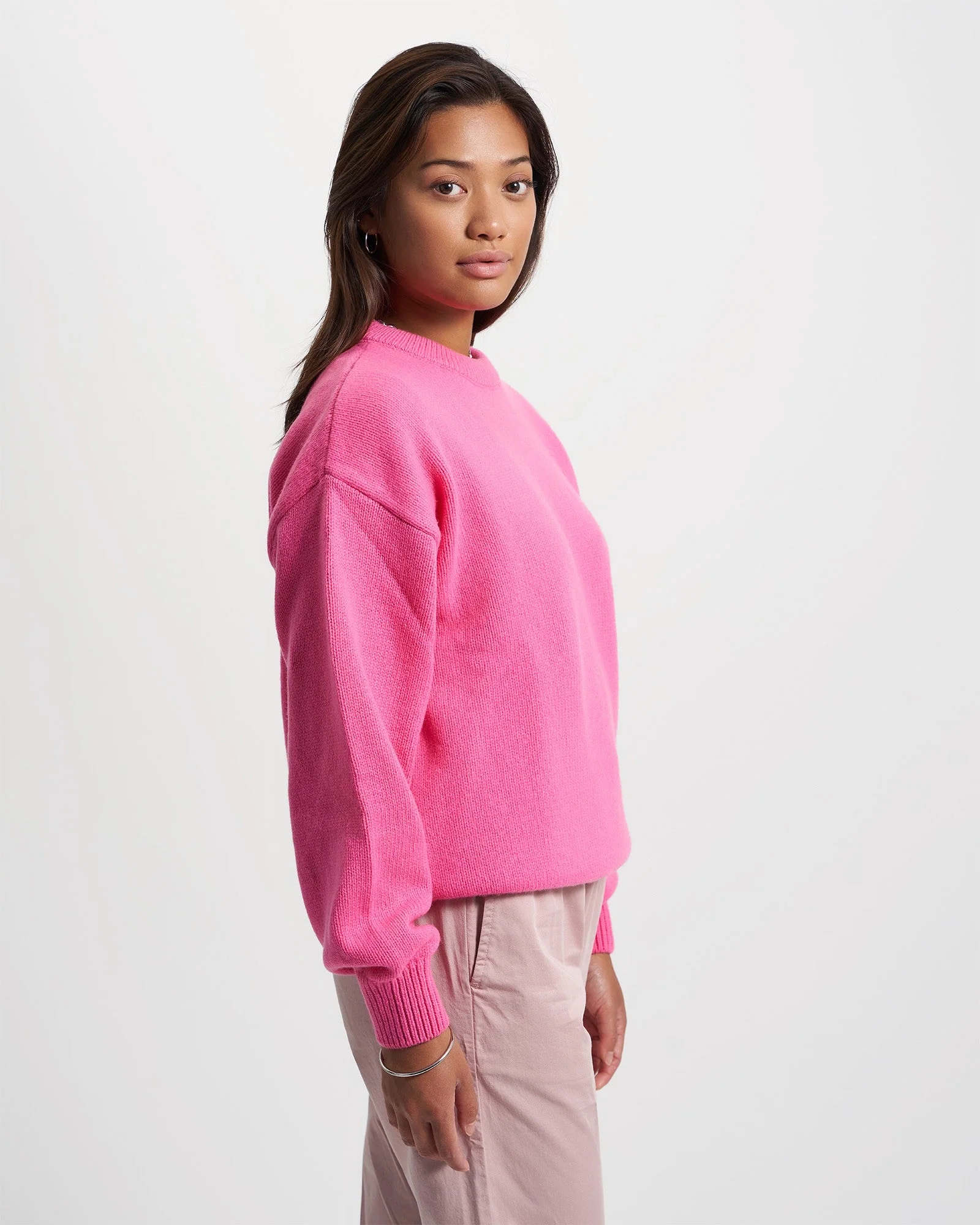 Oversized Merino Wool Crew - Magenta Blaze - Image 3